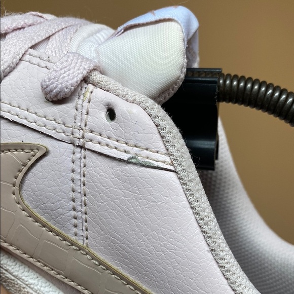 Nike Court Royale Low “Barely Rose Pink” - Picture 13 of 17